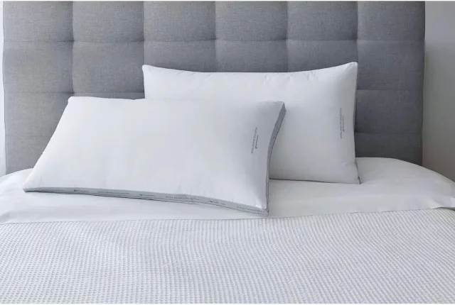 Member's Mark Hotel Premier Collection Bed Pillows, King (Pack of 2) Gallery image 3